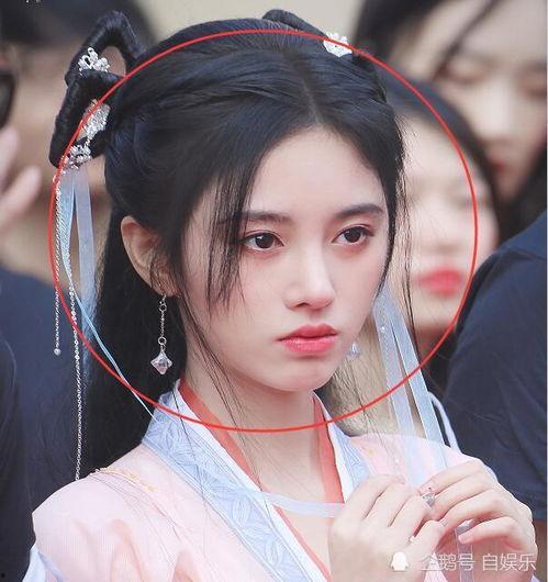 明星爆料白鹿视频播放,明星独家爆料幕后故事  第2张